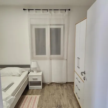 Apartament H&d *