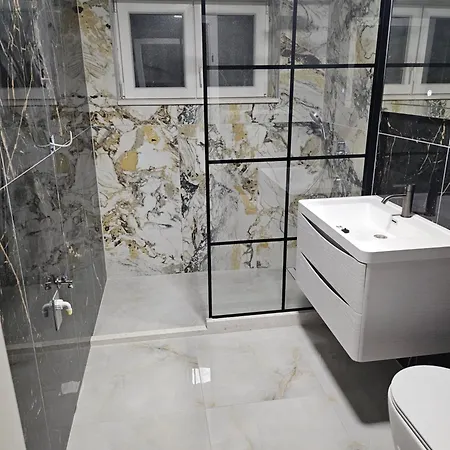 Apartment H&d Sumartin